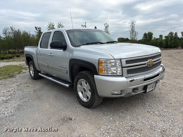 Image of Chevrolet 1500 equipment image 2