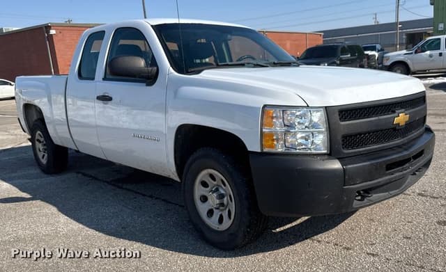 Image of Chevrolet 1500 equipment image 2