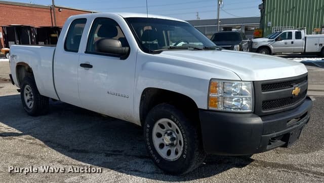 Image of Chevrolet 1500 equipment image 2