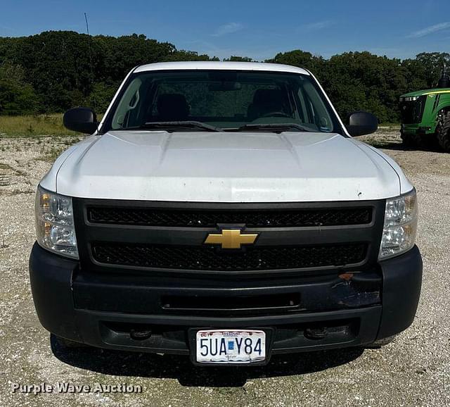 Image of Chevrolet 1500 equipment image 1