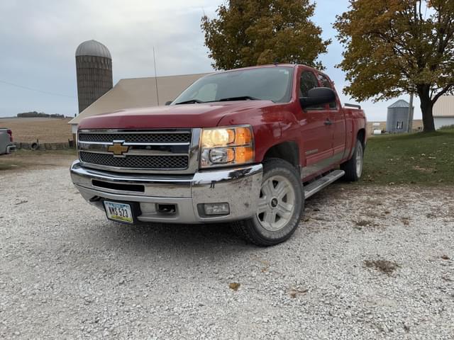 Image of Chevrolet 1500 equipment image 4