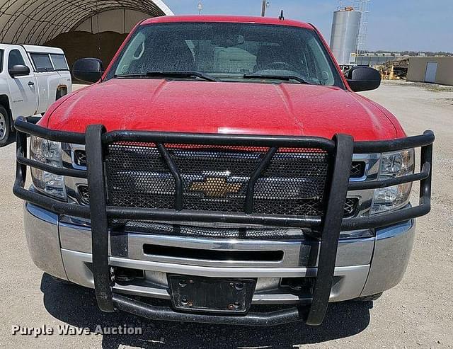 Image of Chevrolet 1500 equipment image 1