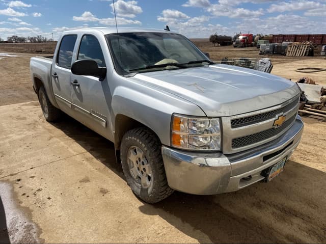 Image of Chevrolet 1500 equipment image 1