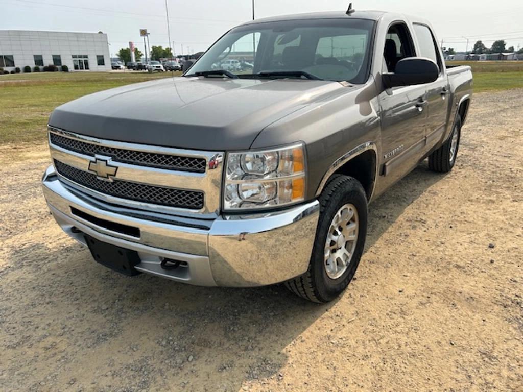 Image of Chevrolet 1500 Primary image