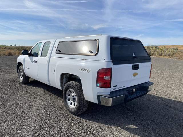 Image of Chevrolet 1500 equipment image 3