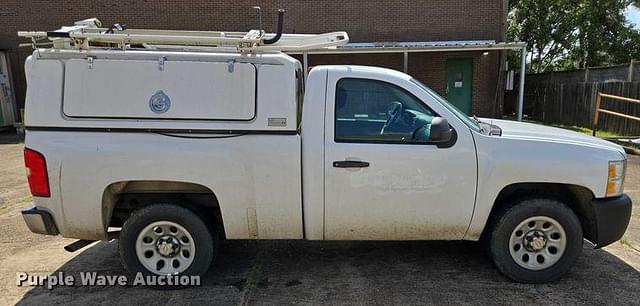 Image of Chevrolet 1500 equipment image 3
