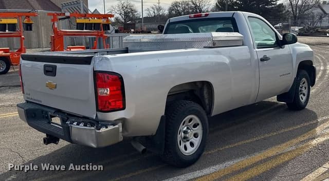 Image of Chevrolet 1500 equipment image 4