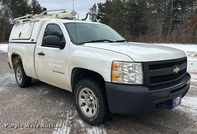 Image of Chevrolet 1500 equipment image 2