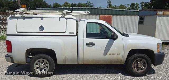 Image of Chevrolet 1500 equipment image 3