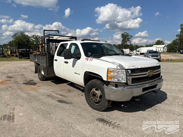 Image of Chevrolet 3500HD equipment image 2