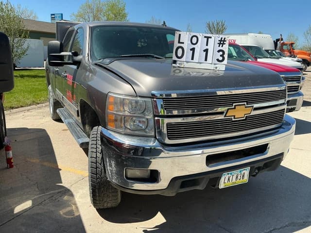 Image of Chevrolet 2500 equipment image 1