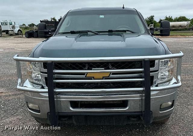 Image of Chevrolet 2500HD equipment image 1