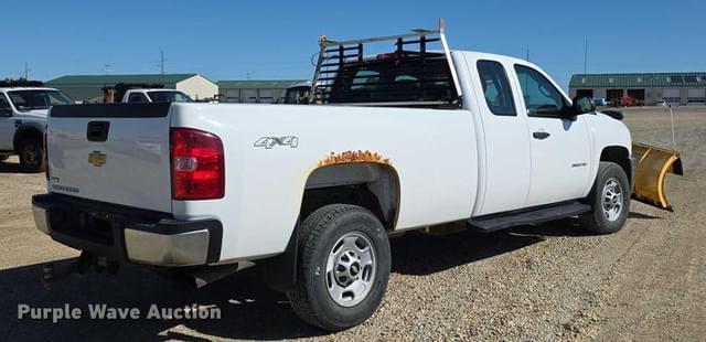 Image of Chevrolet 2500HD equipment image 4