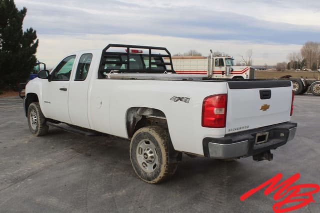 Image of Chevrolet 3500HD equipment image 2