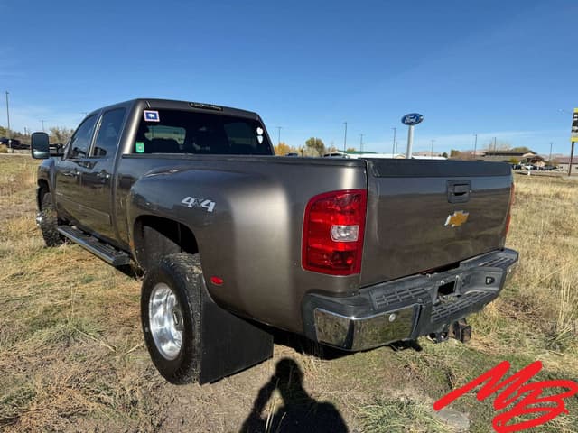 Image of Chevrolet 3500 equipment image 3