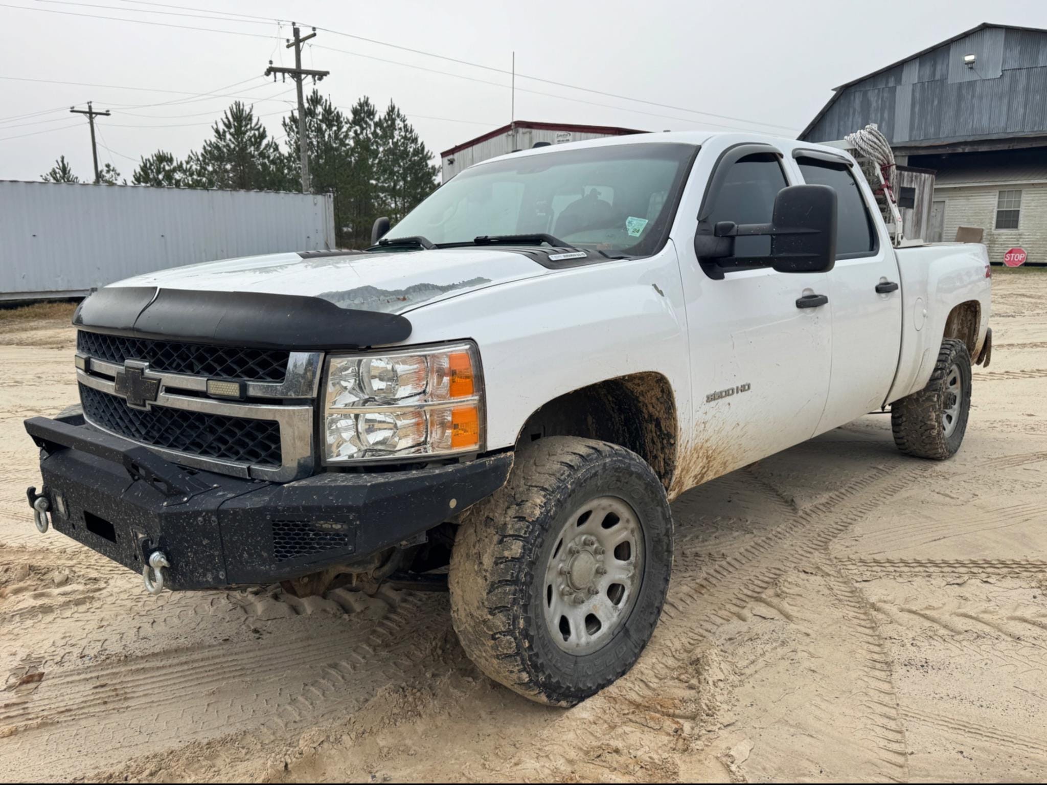 2012 Chevrolet 3500HD Equipment Image0