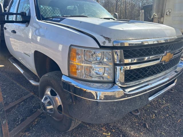 Image of Chevrolet 3500HD equipment image 2