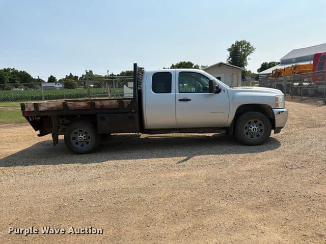 Image of Chevrolet 3500HD equipment image 3
