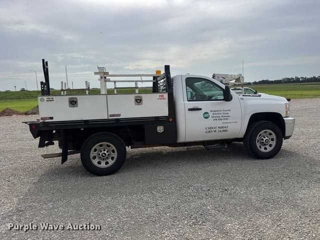 Image of Chevrolet 3500HD equipment image 3