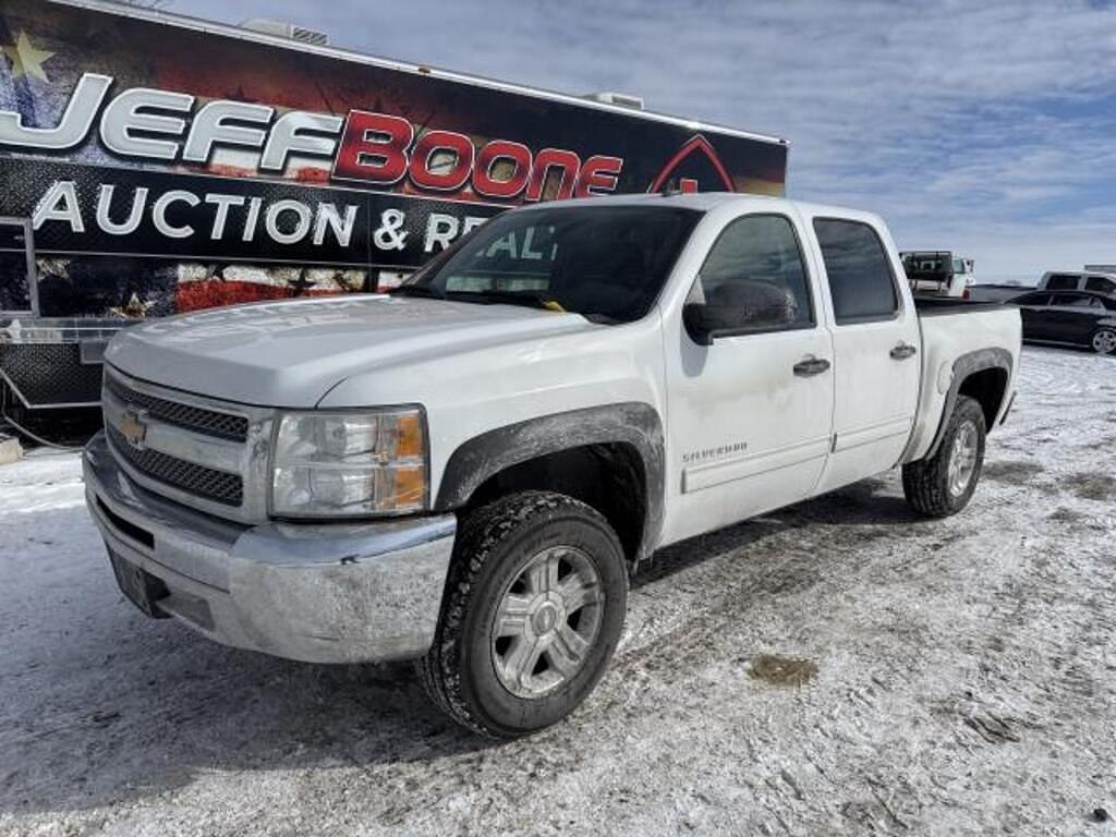 Image of Chevrolet Silverado Primary image