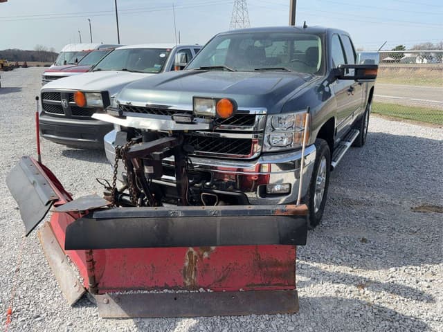 Image of Chevrolet 2500HD equipment image 2