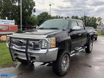 2012 Chevrolet Silverado Equipment Image0