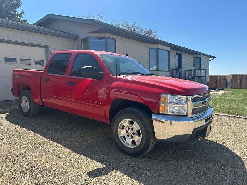 Image of Chevrolet Silverado Primary image