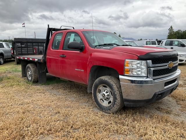 Image of Chevrolet 2500HD equipment image 2