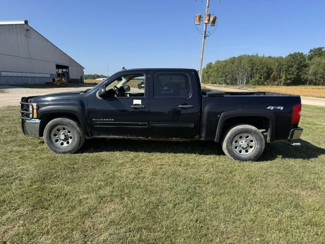 Image of Chevrolet 1500 equipment image 1