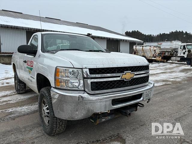 Image of Chevrolet 2500HD equipment image 4