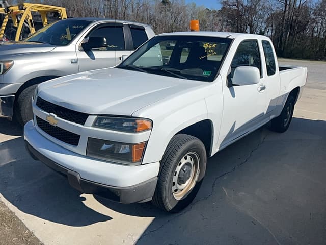 Image of Chevrolet Colorado equipment image 2