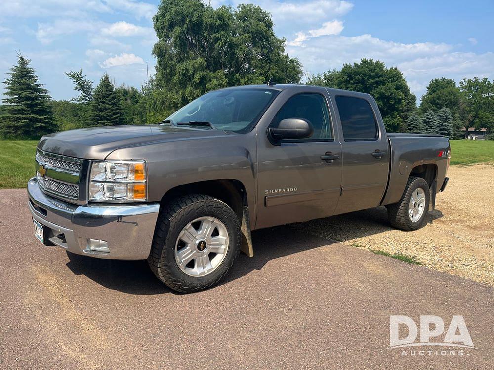 Image of Chevrolet Silverado Primary image