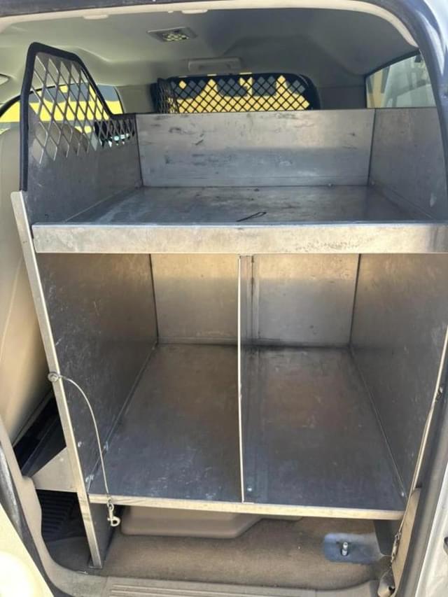 Image of Chevrolet Silverado equipment image 4