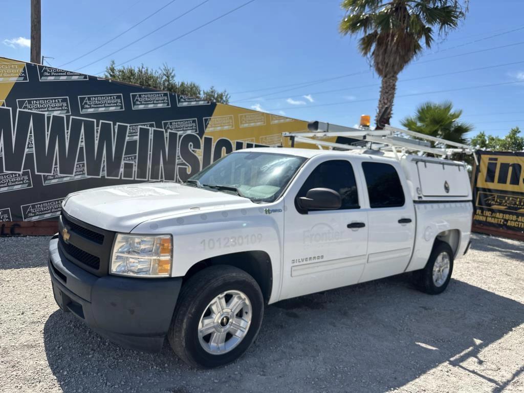 Image of Chevrolet Silverado Primary image