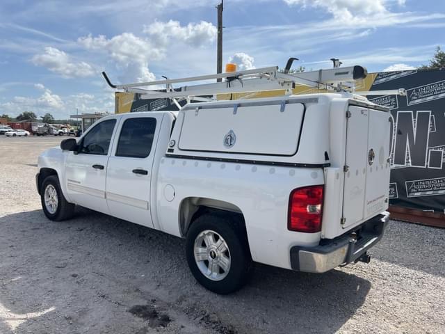 Image of Chevrolet Silverado equipment image 1