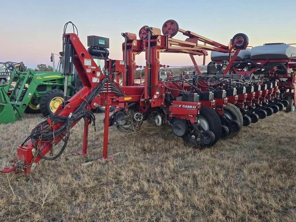 2012 Case IH 1250 Equipment Image0