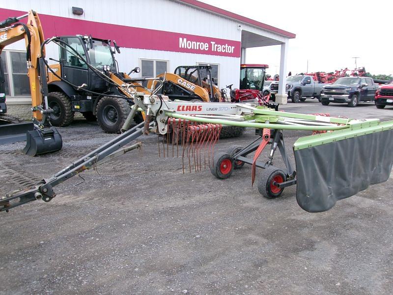 Image of CLAAS Liner 370T Image 0