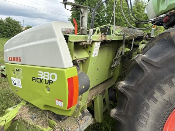 Image of CLAAS PU380 equipment image 3