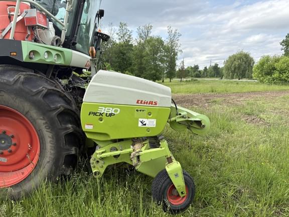 Image of CLAAS PU380 equipment image 1