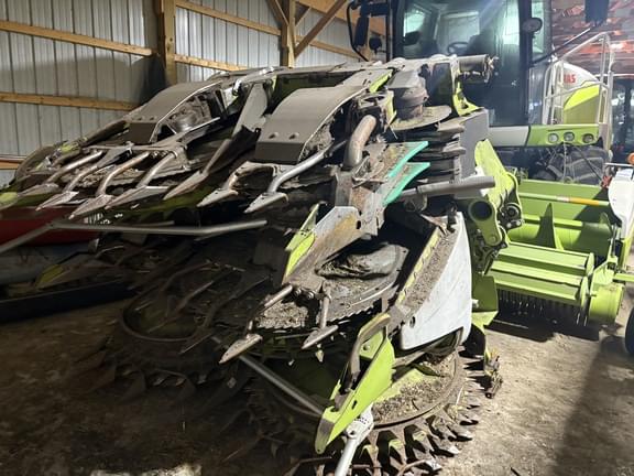 Image of CLAAS Orbis 659 equipment image 4
