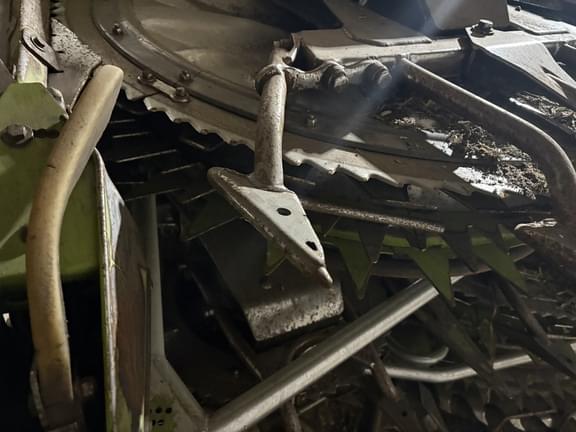 Image of CLAAS Orbis 659 equipment image 2