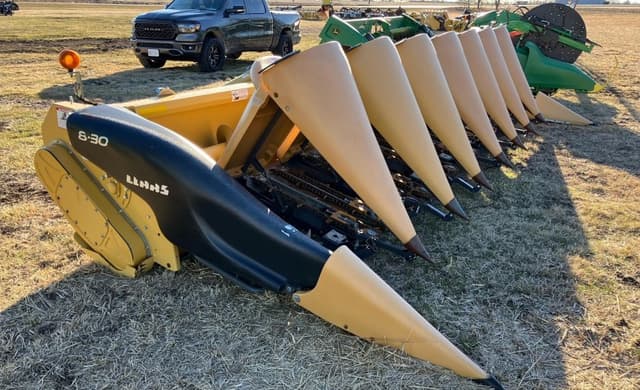 Image of CLAAS 8-30C equipment image 3