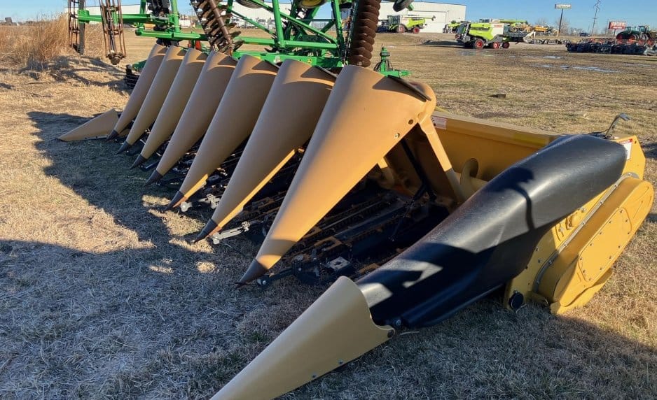2012 CLAAS 8-30 Equipment Image0