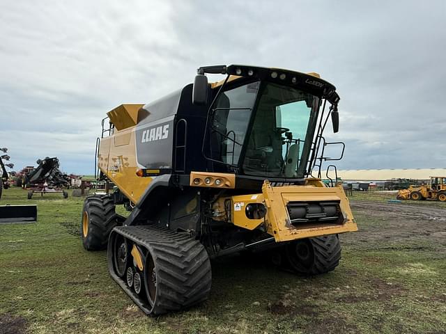Image of CLAAS LEXION 750 equipment image 3