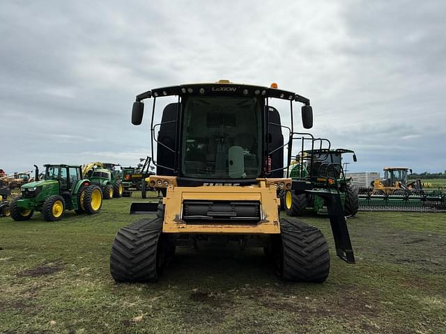 Image of CLAAS LEXION 750 equipment image 4