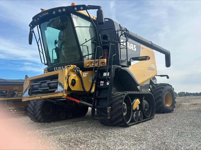 Image of CLAAS LEXION 750TT equipment image 1