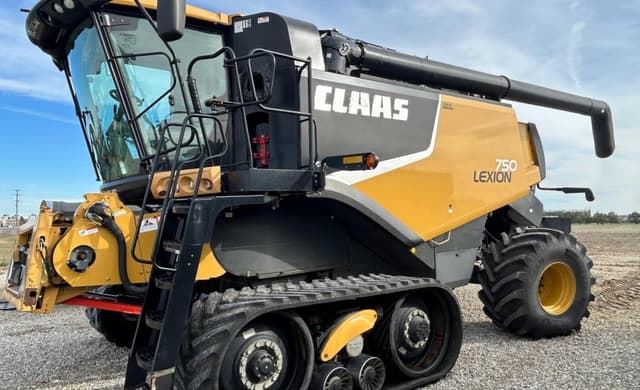 Image of CLAAS LEXION 750TT equipment image 1