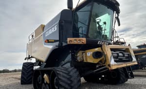 2012 CLAAS LEXION 750TT Image