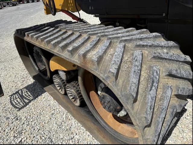 Image of CLAAS LEXION 750TT equipment image 4