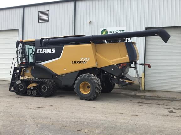 Image of CLAAS Lexion 770 equipment image 2